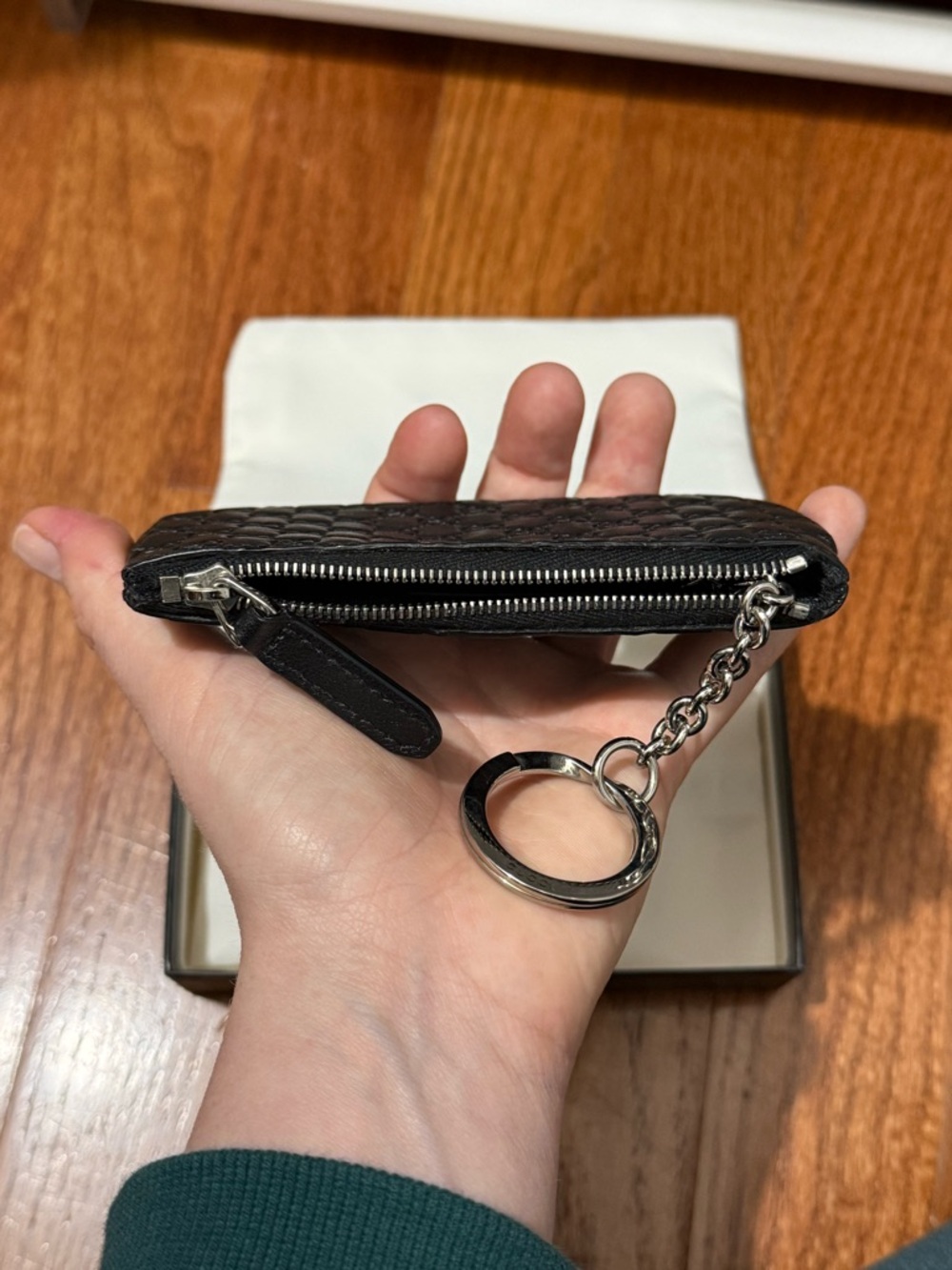 Gucci Leather Key Pouch Wallet with Ring - Picture 4 of 6